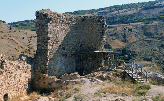 Балаклава - крепость Чембало