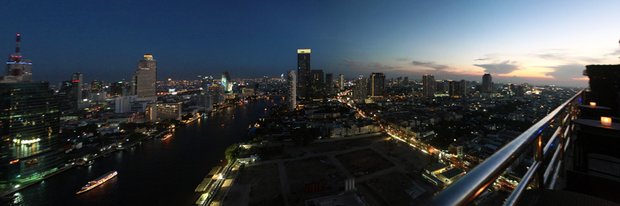Вид на Бангкок с небоскреба Миллениум Хилтон 